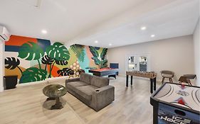 Palm Cove Motel